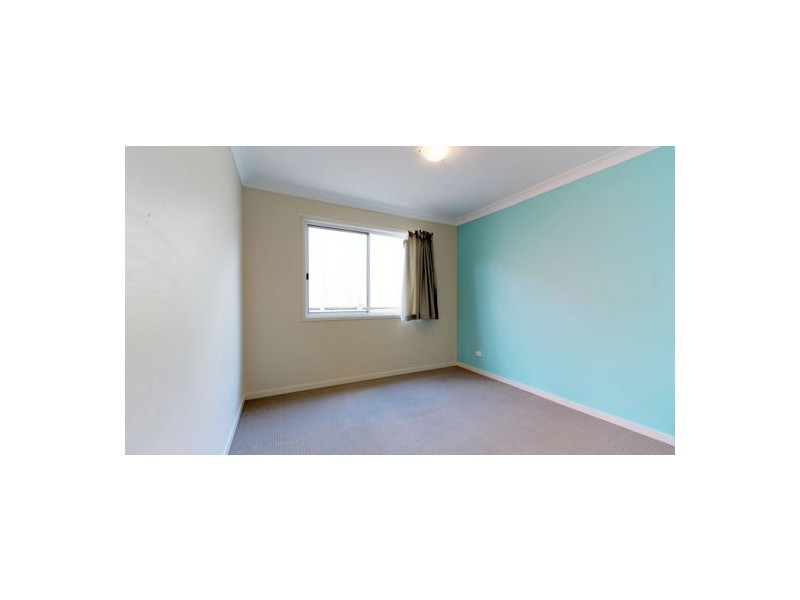 2/33-35 Cash Street, D’aguilar QLD 4514