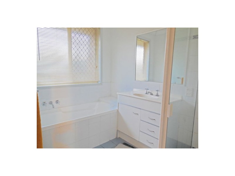 2 Adraan Court, Dakabin QLD 4503