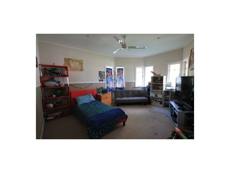 50 Bradman Street, Caboolture QLD 4510