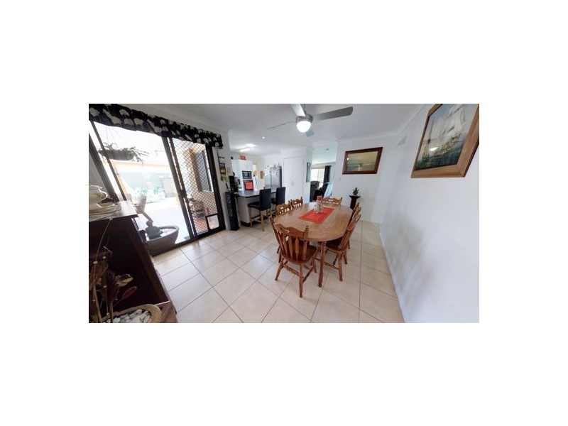 10 Sherwood St, Morayfield QLD 4506