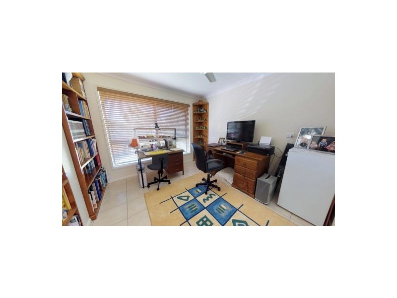 10 Sherwood St, Morayfield QLD 4506