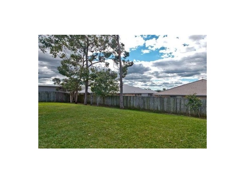 42 Schofield Circuit, Caboolture QLD 4510