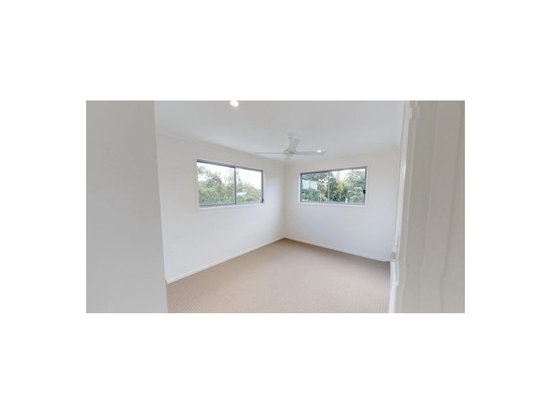 Unit 2 42 Mortimer Street, Caboolture QLD 4510