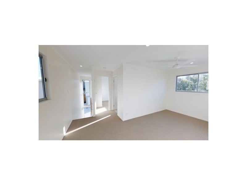 Unit 2 42 Mortimer Street, Caboolture QLD 4510