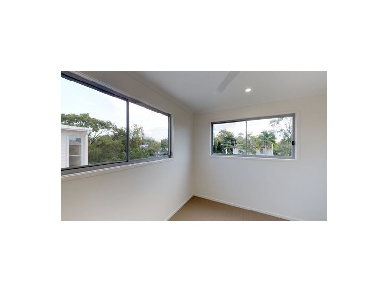 Unit 2 42 Mortimer Street, Caboolture QLD 4510