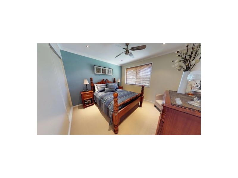 8 Sherwood St, Morayfield QLD 4506
