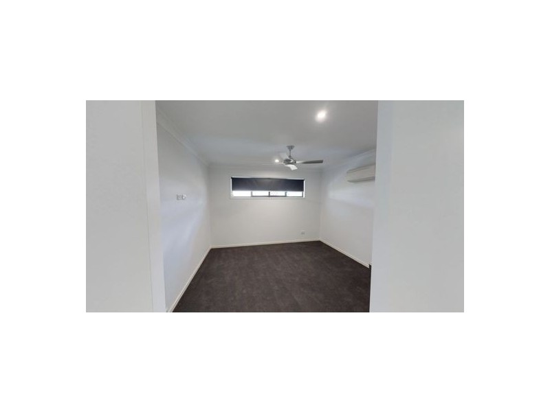 2 Bluewren Court, Upper Caboolture QLD 4510