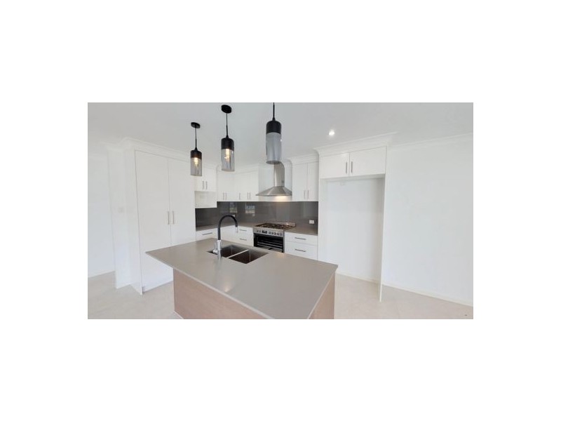 2 Bluewren Court, Upper Caboolture QLD 4510