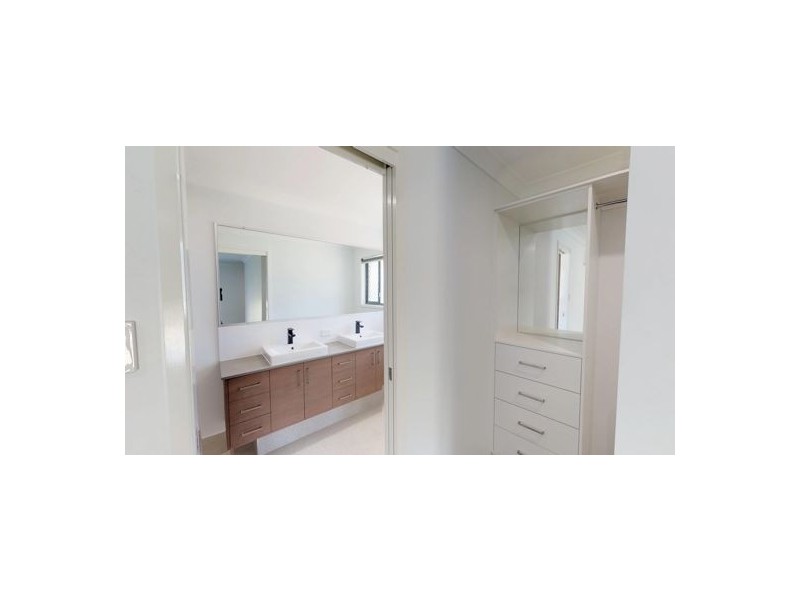 2 Bluewren Court, Upper Caboolture QLD 4510