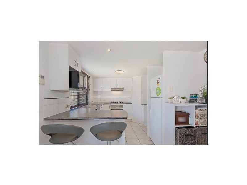 28 Mowbray Court, Kallangur QLD 4503