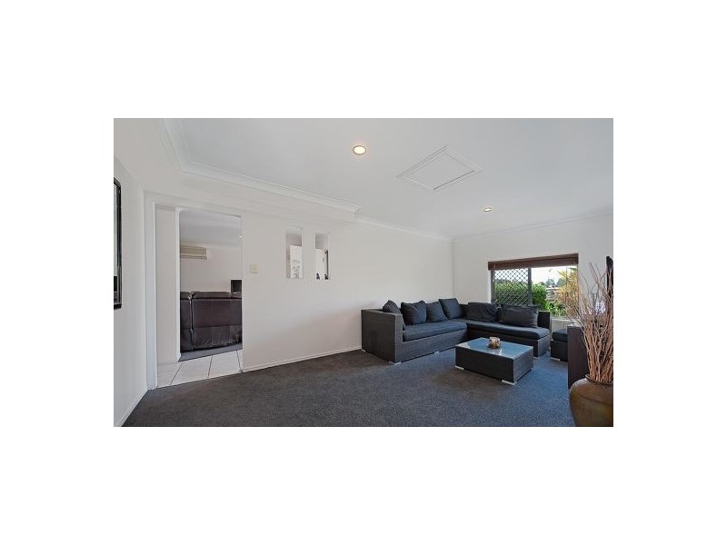 28 Mowbray Court, Kallangur QLD 4503