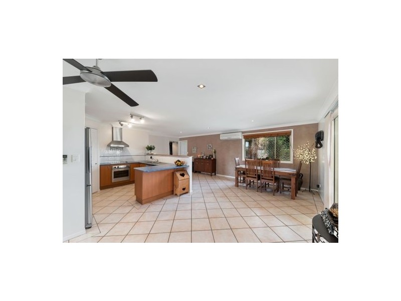 8 Cooloola Court, Upper Caboolture QLD 4510