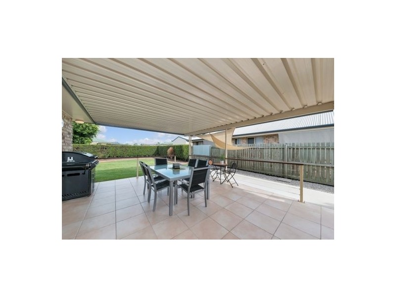 8 Cooloola Court, Upper Caboolture QLD 4510