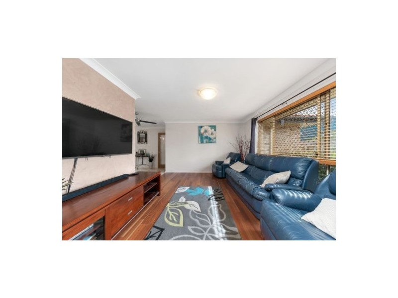 8 Cooloola Court, Upper Caboolture QLD 4510