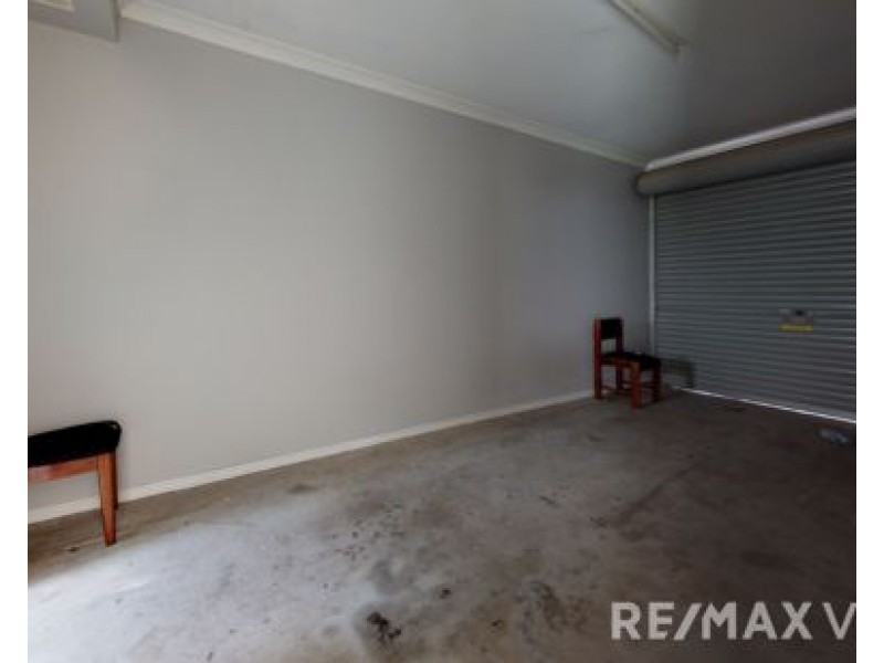 2/15 Lower King Street, Caboolture QLD 4510