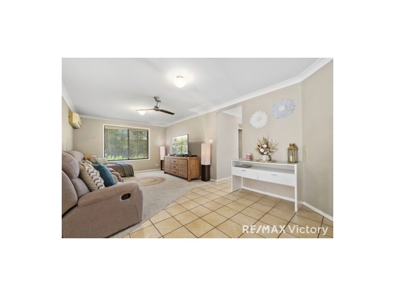 52 Cresthaven Drive, Morayfield QLD 4506