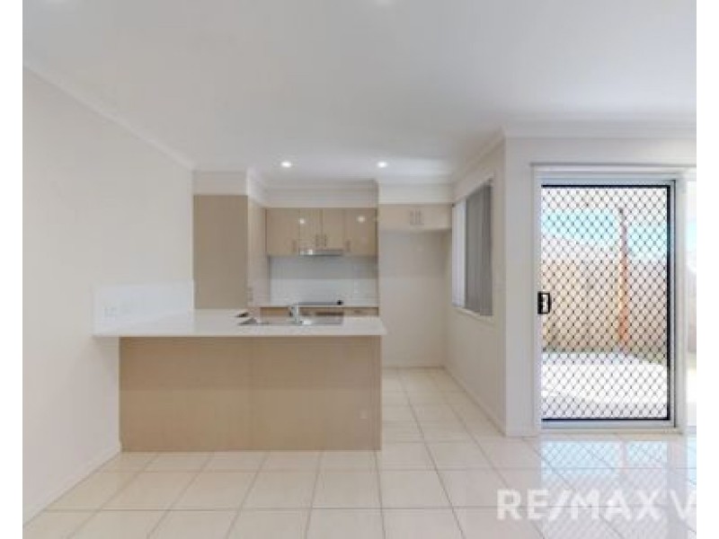 1/44 Tucker Street, Caboolture QLD 4510