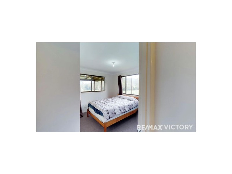 86 Batchelor Drive, Woodford QLD 4514