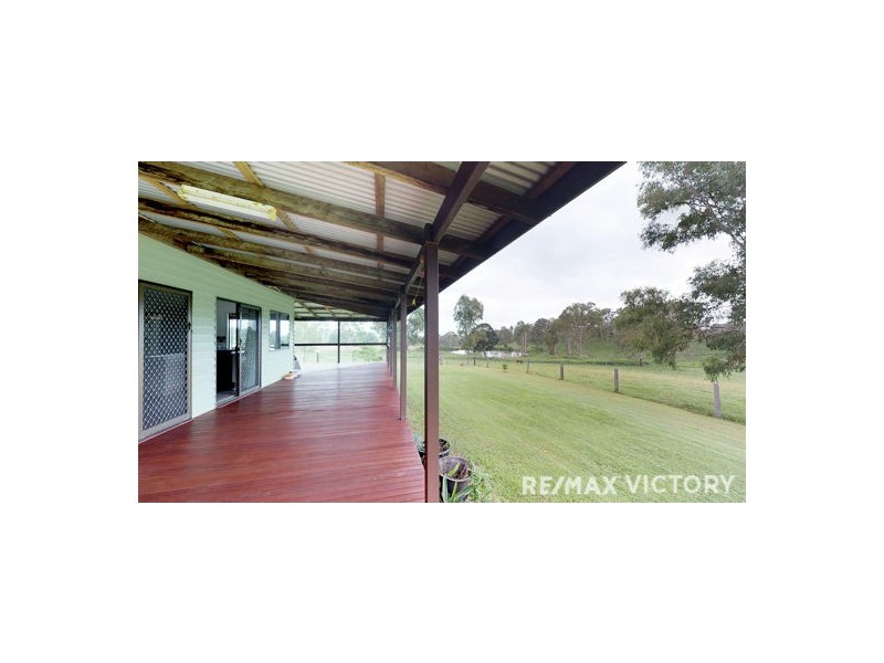 86 Batchelor Drive, Woodford QLD 4514