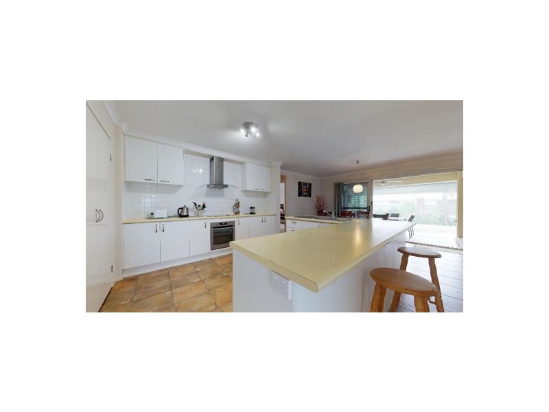 14 Lookout Place, Narangba QLD 4504