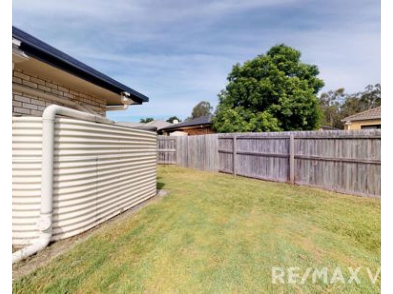 4 Groth Court, Morayfield QLD 4506