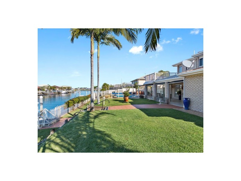 3 Castaway Court, Banksia Beach QLD 4507