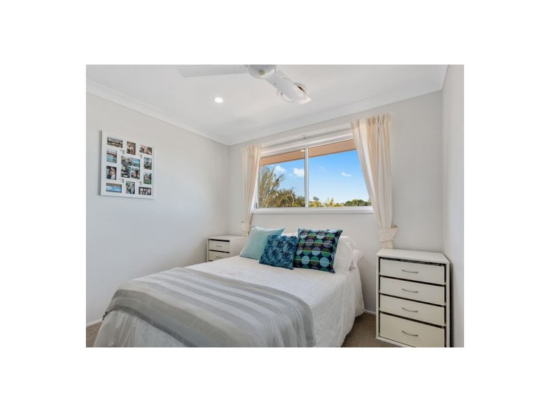 3 Castaway Court, Banksia Beach QLD 4507