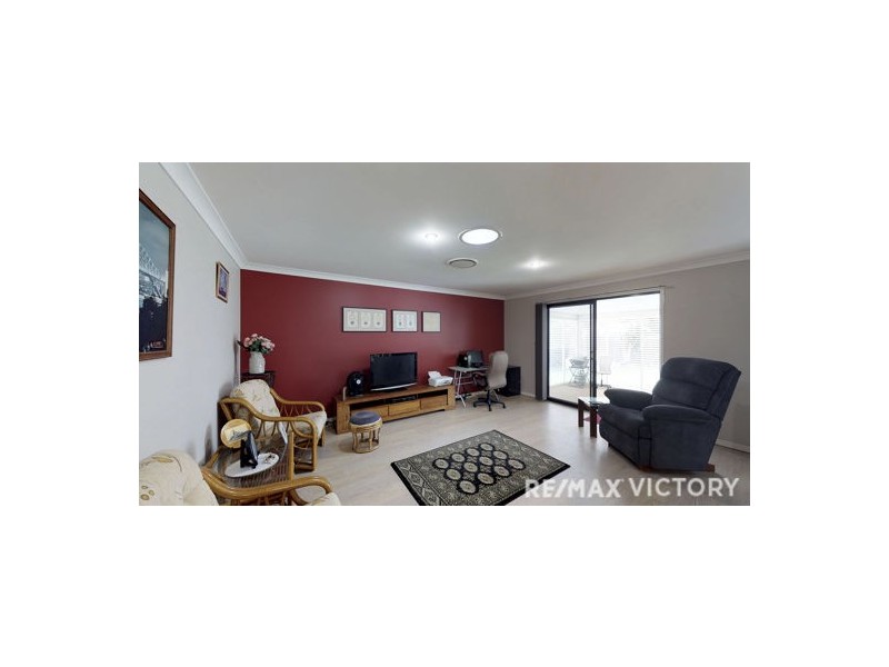 24 Dicarlo Drive, Morayfield QLD 4506