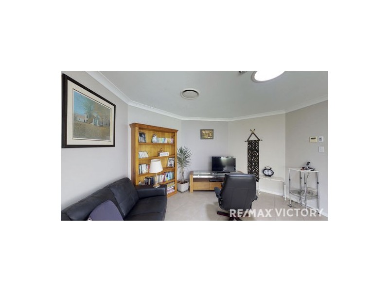 24 Dicarlo Drive, Morayfield QLD 4506