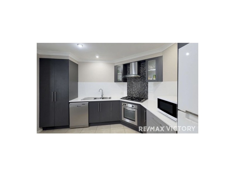 24 Dicarlo Drive, Morayfield QLD 4506