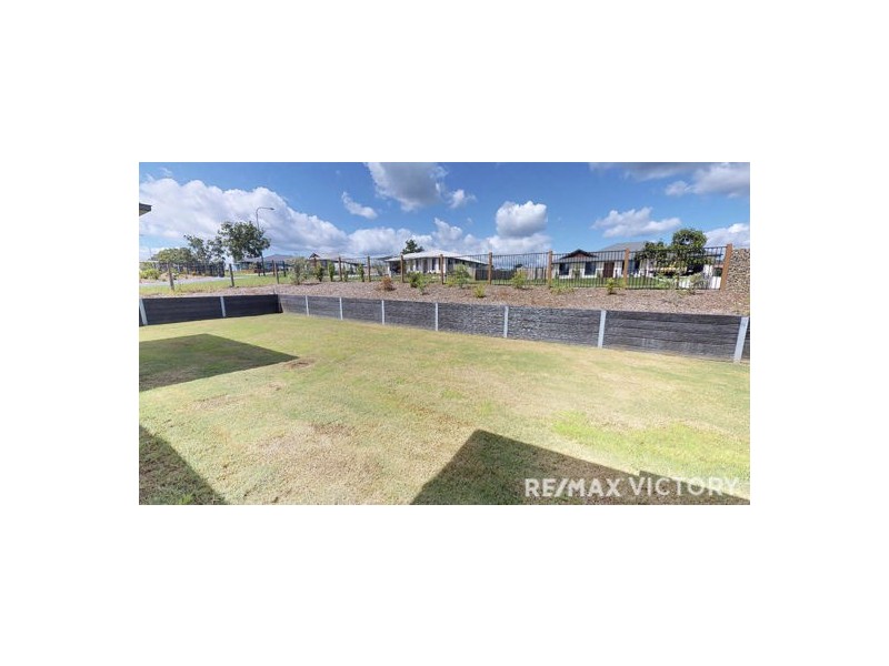 112 Sippel Drive, Woodford QLD 4514