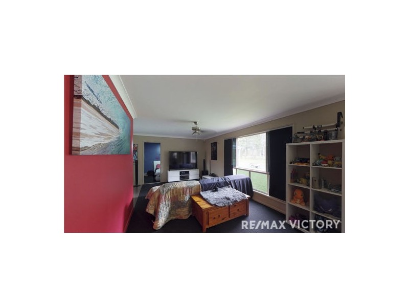 4 Beech Drive, Morayfield QLD 4506