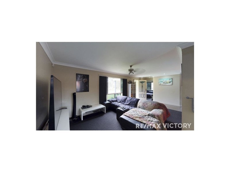 4 Beech Drive, Morayfield QLD 4506