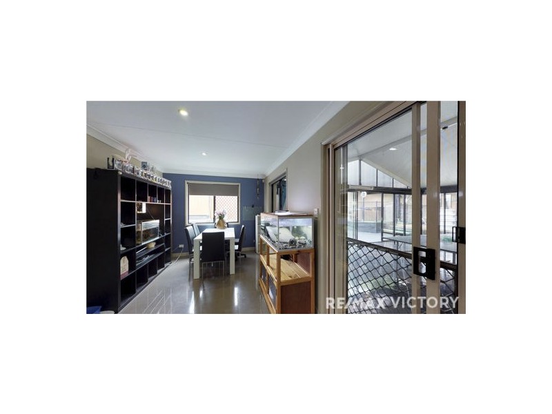 4 Beech Drive, Morayfield QLD 4506