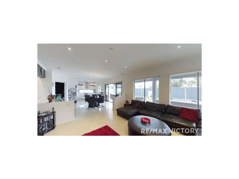 163 Summerfields Drive, Caboolture QLD 4510