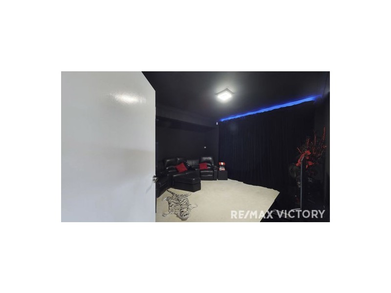 163 Summerfields Drive, Caboolture QLD 4510
