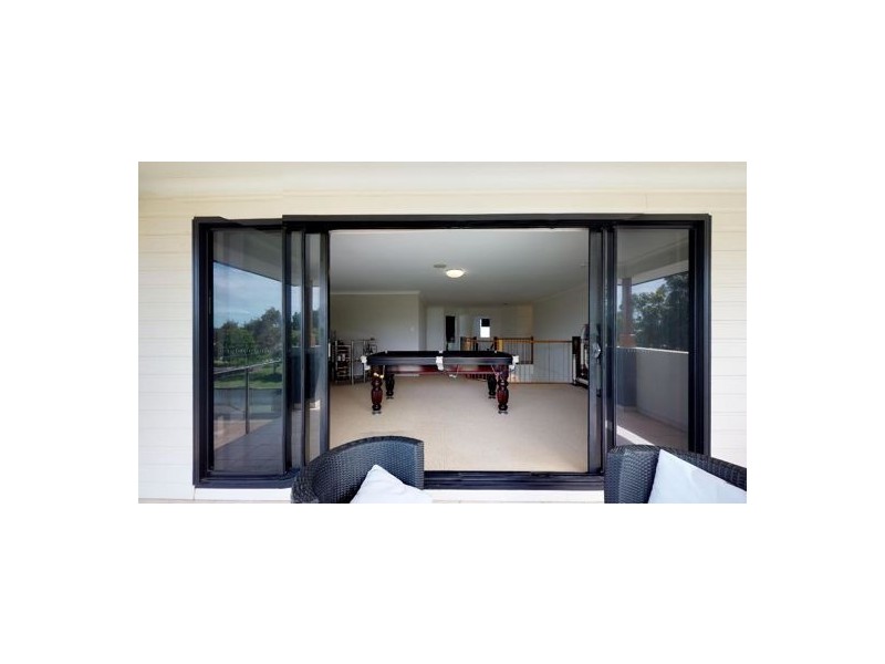 163 Summerfields Drive, Caboolture QLD 4510