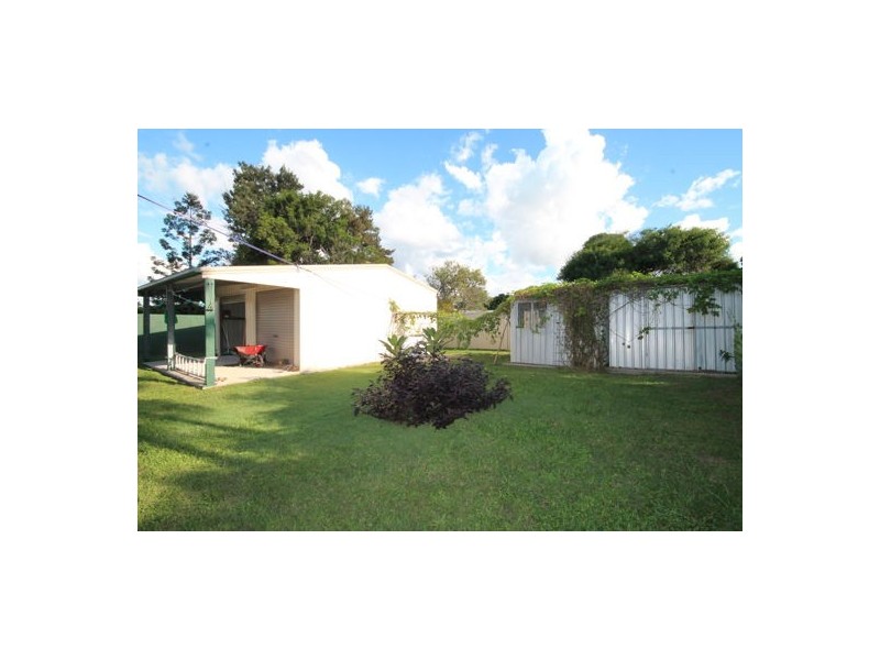 8 Belcher Street, Caboolture QLD 4510