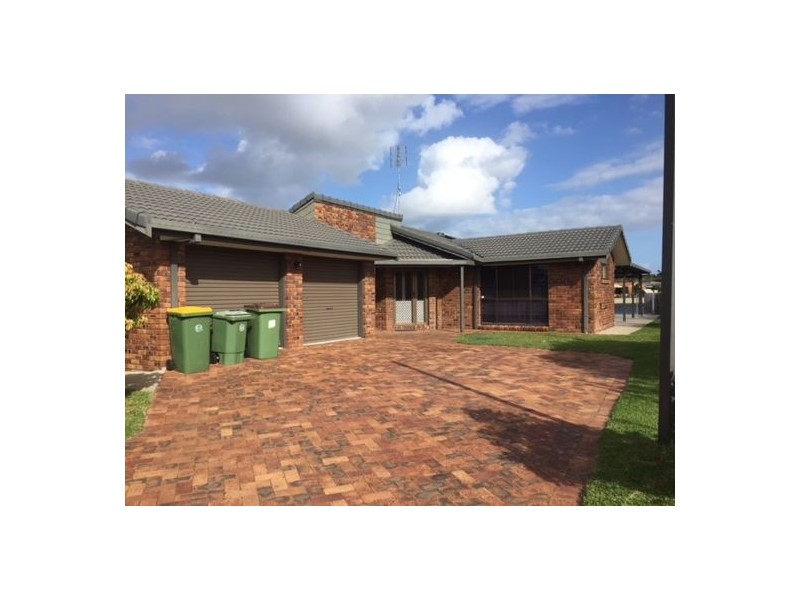 37 Boolagi Drive, Wurtulla QLD 4575