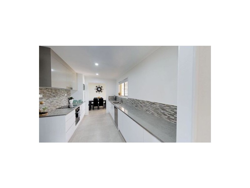 20 OLIVIA DRIVE, Kallangur QLD 4503