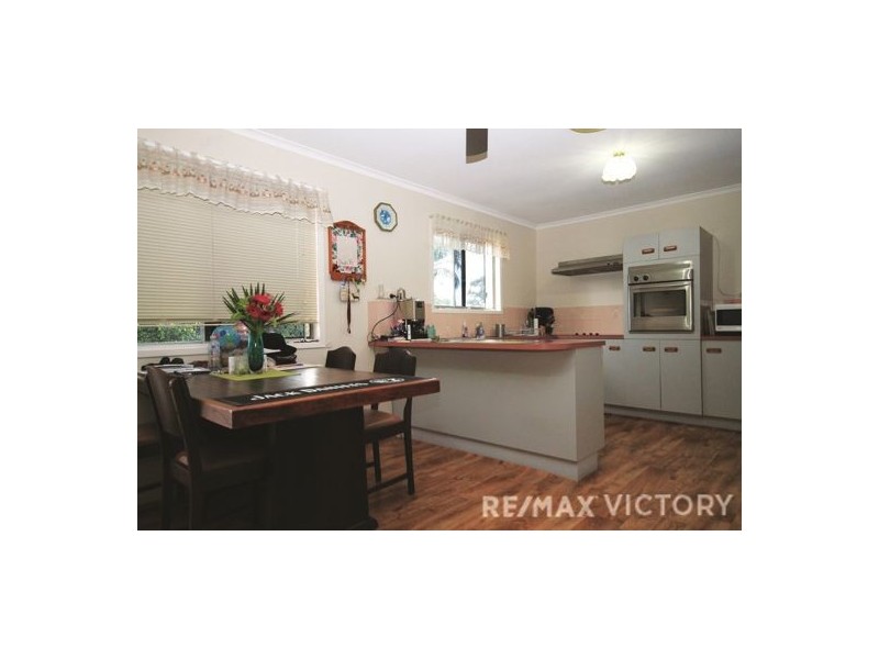 30 Dundee Drive, Morayfield QLD 4506