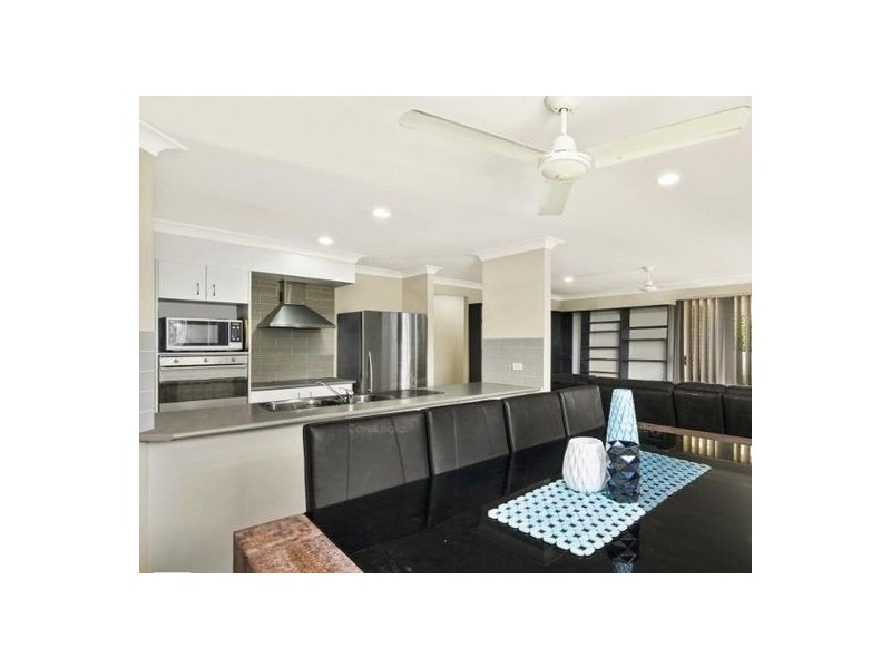 2 Radiata Court, Morayfield QLD 4506