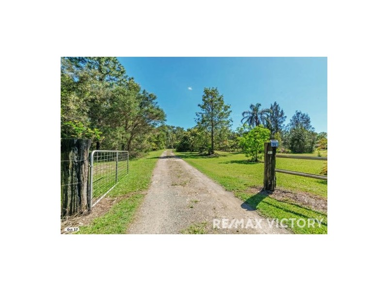 25 Christen Drive, Beachmere QLD 4510