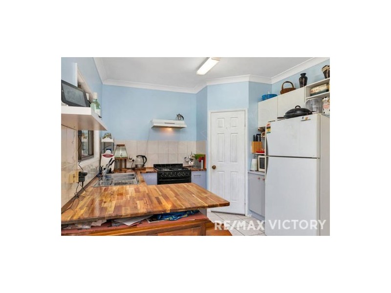 25 Christen Drive, Beachmere QLD 4510