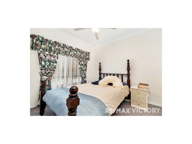 25 Christen Drive, Beachmere QLD 4510