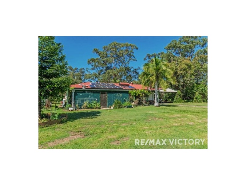 25 Christen Drive, Beachmere QLD 4510