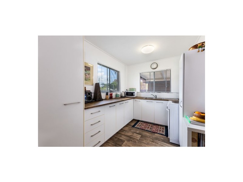 2/20 Joyce Street, Redcliffe QLD 4020