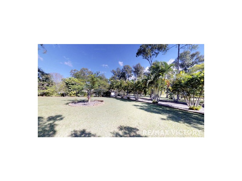 211-215 Williamson Road, Morayfield QLD 4506