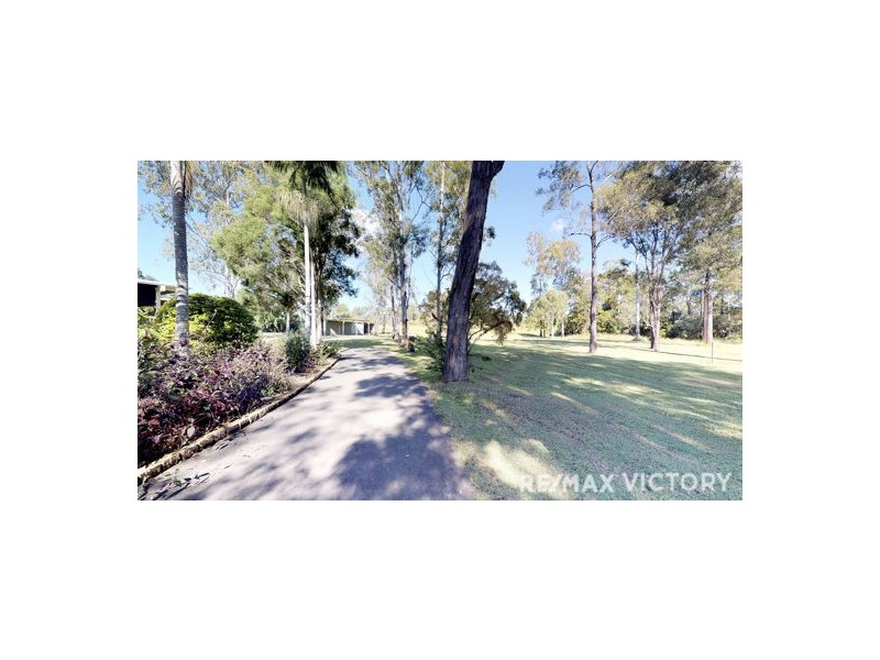 211-215 Williamson Road, Morayfield QLD 4506