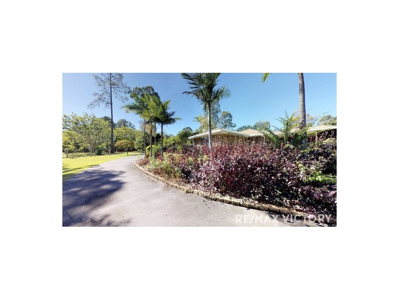 211-215 Williamson Road, Morayfield QLD 4506